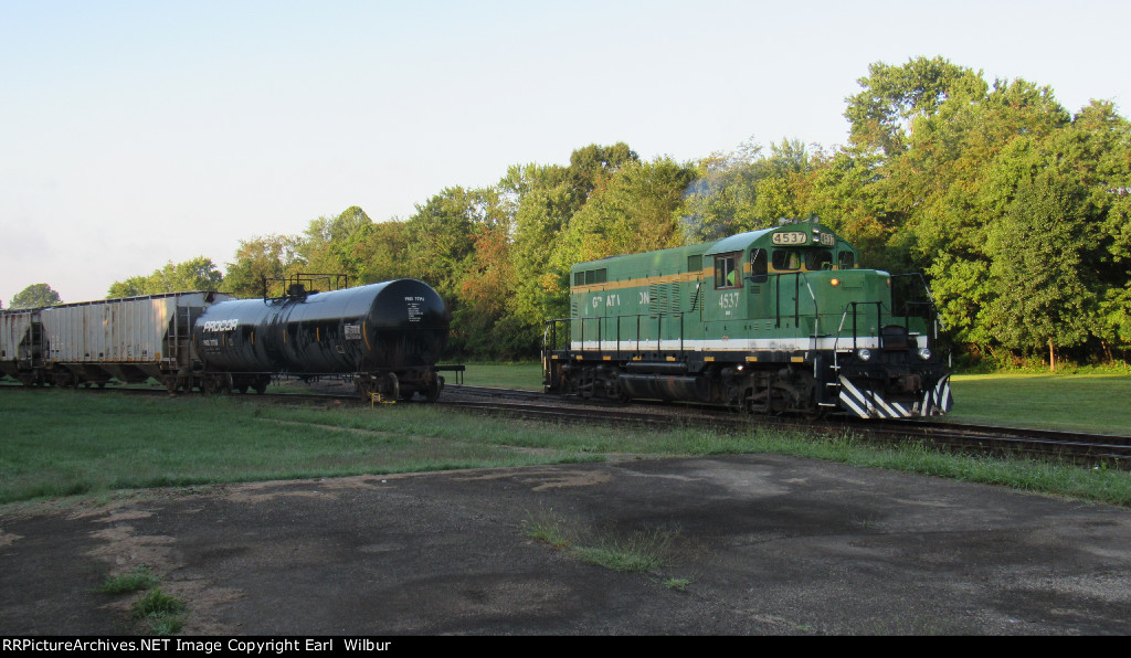 Ohio South Central Railroad (OSCR) 4537